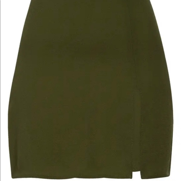 Reformation Margot side slit mini skirt - Picture 2 of 2